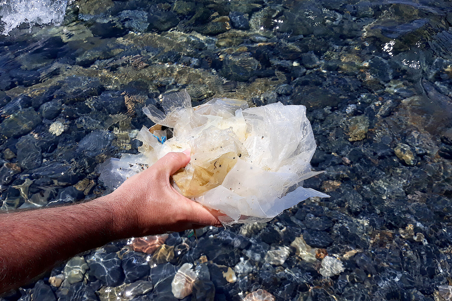 Foto Plastik im Meer