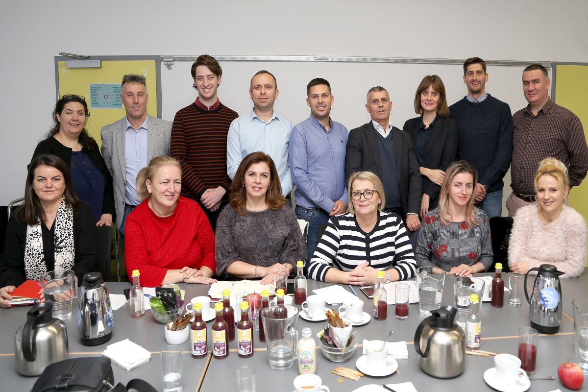 Foto Delegation Kosovo